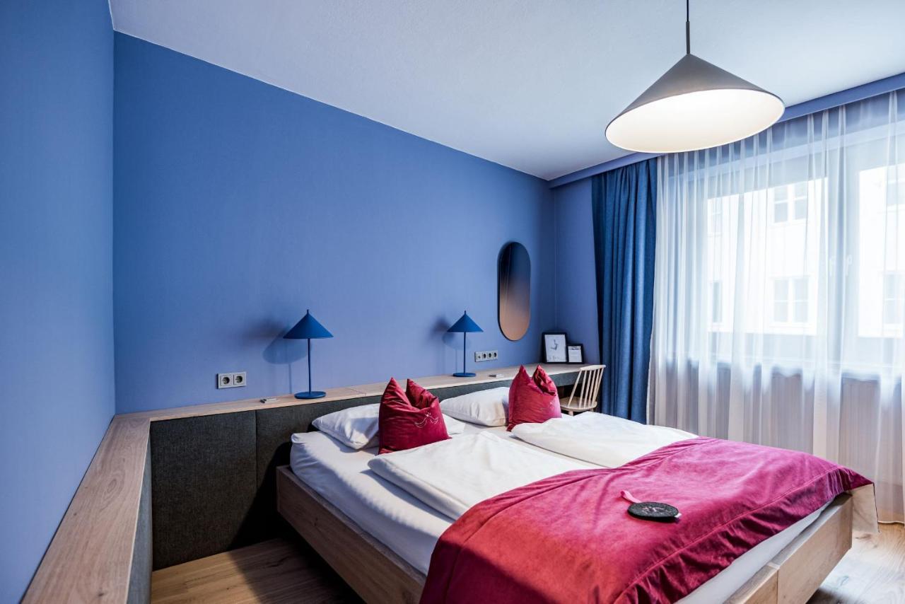 Altstadthotel Weisse Taube Залцбург Екстериор снимка