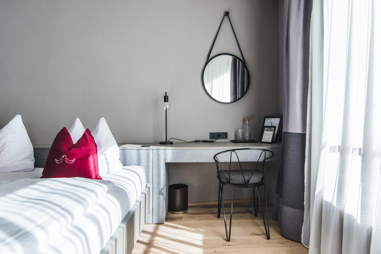 Altstadthotel Weisse Taube Залцбург Екстериор снимка